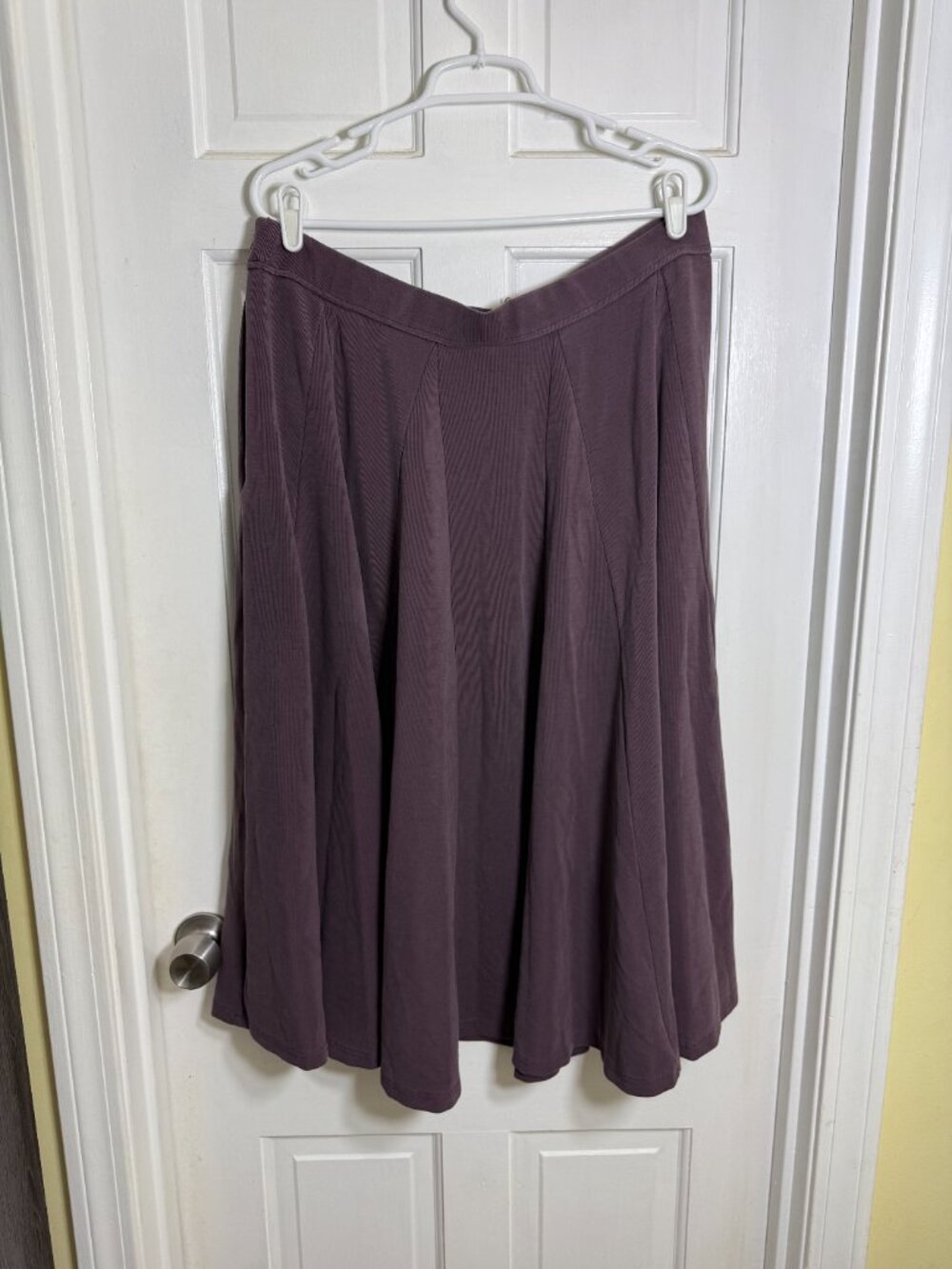 OGL Sandwashed Lyocell Blend Volume Skirt with Pockets - Dark Grey Purple - Picture 4 of 6